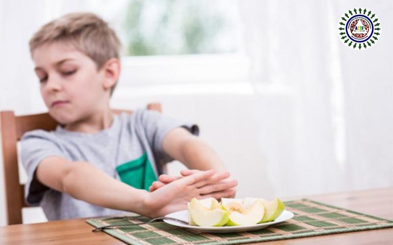 HOW TO GET A CHILD ON AUTISM SPECTRUM DISORDER TO EAT?